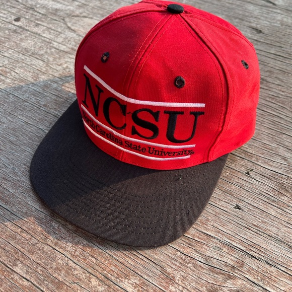 Vintage NCSU Snapback / The Game / 90s / Split Bar - Picture 2 of 12